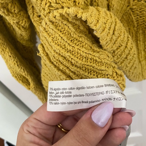 ZARA - mustard yellow cable knit sweater - Picture 4 of 4